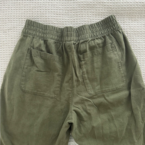 Old Navy High-Rise Wide Leg Pants in Olive - Picture 2 of 3